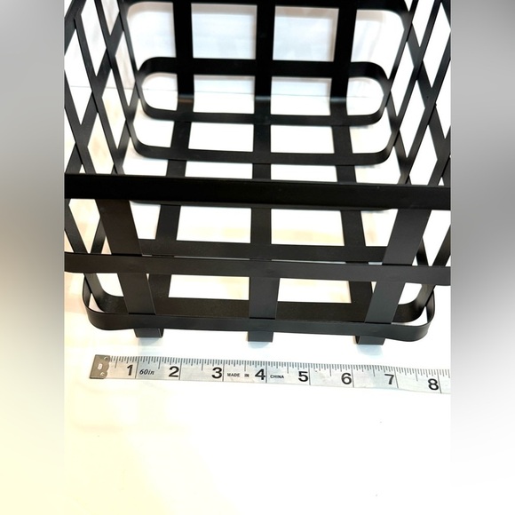 Contemporary Black Metal Basket Modern Farmhouse - Picture 5 of 10